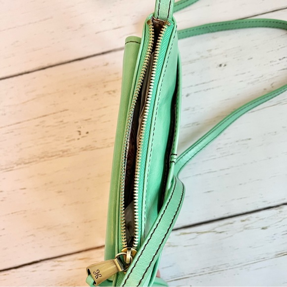 Hobo Amble Leather Crossbody Bag in Mint - new - Picture 5 of 8